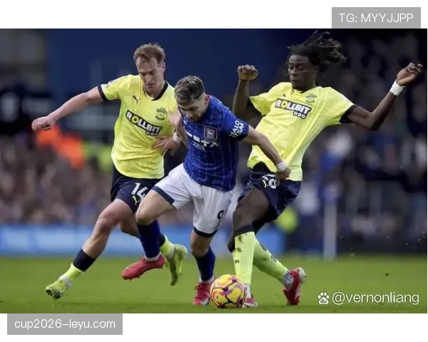 伊普斯维奇主帅麦肯纳详解备战计划,全力冲击英超席位 伊普斯维奇主帅麦肯纳详解备战计划,全力冲击英超席位